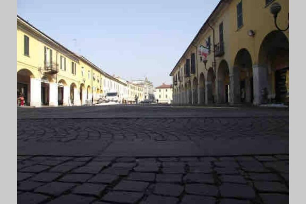 Green Appartamenti I Portici Nel Centro Storico Melzo Εξωτερικό φωτογραφία